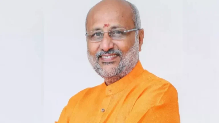 CP Radhakrishnan Biography in Hindi