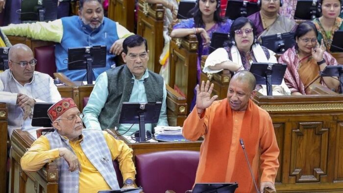 UP – आउटसोर्स कर्मचारियों के नियमितीकरण को लेकर विधानसभा में उठा मुद्दा