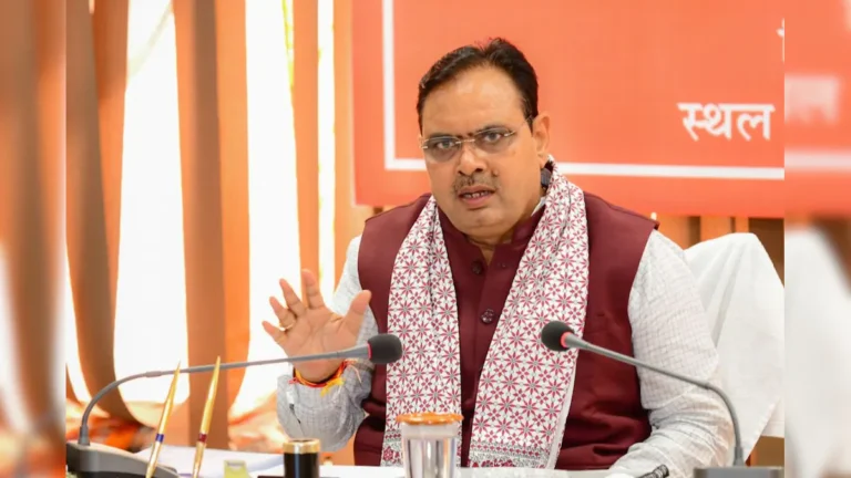 raajasthaan ke mukhyamantree bhajanalaal sharma ne khejadee sanrakshan ke lie sheeghr kaanoon laane ka aashvaasan diya