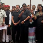 संसद परिसर में विपक्ष का विरोध, प्रधान को पद से हटाने की मांग